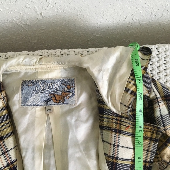 SEVEN FOR ALL MANKIND STYLISH LITTLE GIRL, SIZE XS JACKET WITH 1 1/2" Bu… - Picture 2 of 9